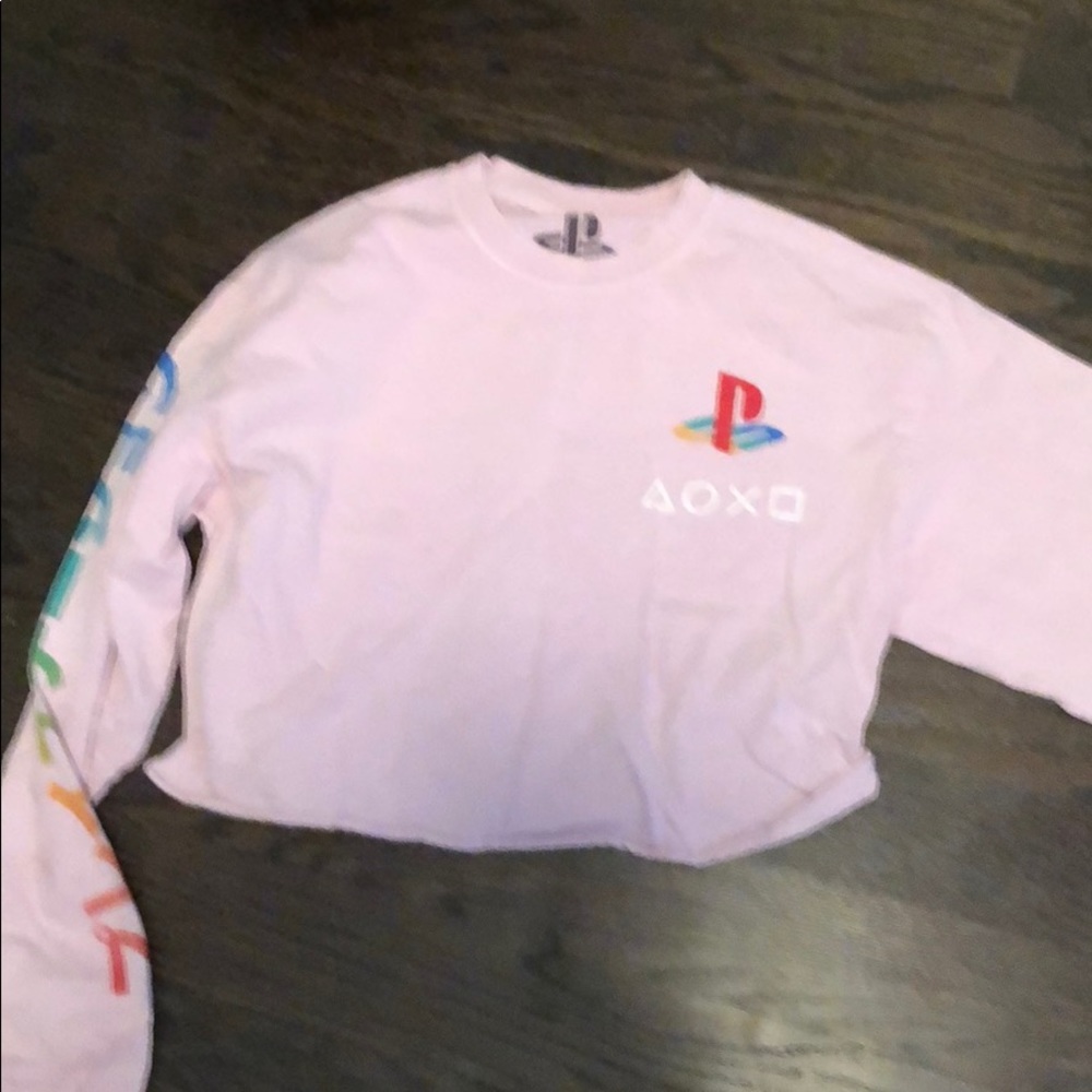 PlayStation crop sleeve top